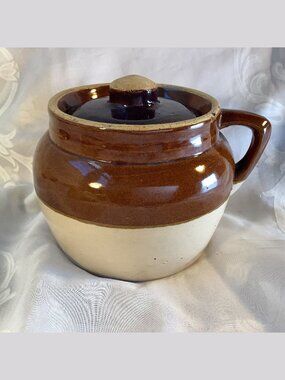 Vintage Brown Glaze Two-tone Stoneware Bean Pot Single Handle w/Lid Crock